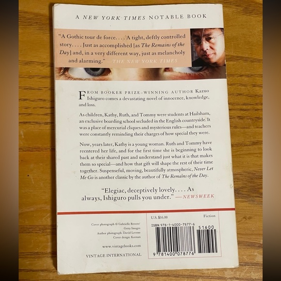 Never Let Me Go - Kazuo Ishiguro (USED) - Picture 2 of 3
